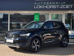 Zwart Gebruikt 2019 Volvo XC40 Momentum SUV | € 27.300 (Eerlijke prijs)