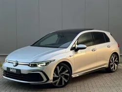 Grijs Gebruikt 2022 VW Golf VIII Business+ Hatchback | € 29.950 (Eerlijke prijs)