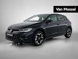 Zwart Nieuw 2025 VW Polo Pro Hatchback | € 37.400 (Duur)