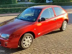 Rood Gebruikt 2004 Rover 25 Hatchback | € 3.500