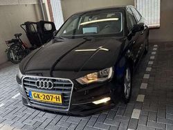Zwart Gebruikt 2015 Audi A3 Sedan | € 11.995 (Eerlijke prijs)