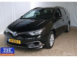 Zwart Gebruikt 2016 Toyota Auris Business Edition Hatchback | € 14.495 (Duur)