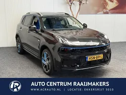 Zwart Gebruikt 2023 Lynk & Co 01 SUV | € 27.340 (Goede deal)