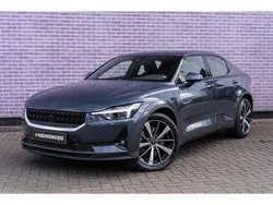 Blauw, metallic lak Gebruikt 2023 Polestar 2 Long Range Single Motor Sedan | € 32.899 (Eerlijke prijs)