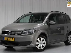 Grijs Gebruikt 2010 VW Touran Trendline MPV | € 5.950 (Iets duurder)