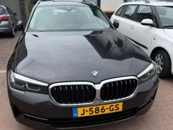 Grijs Gebruikt 2020 BMW 520 Executive Stationwagen | € 25.000 (Super prijs)