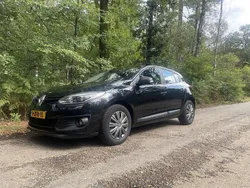Zwart Gebruikt 2015 Renault Mégane III Authentique Hatchback | € 5.450 (Iets duurder)