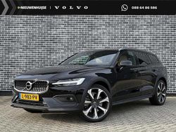 Zwart Gebruikt 2018 Volvo V60 CC Pro Stationwagen | € 43.899 (Duur)