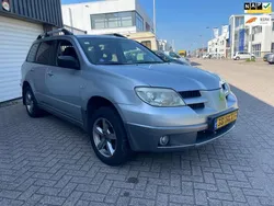 Grijs Gebruikt 2009 Mitsubishi Outlander SUV | € 1.750