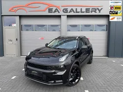 Zwart Gebruikt 2023 Lynk & Co 01 SUV | € 28.940 (Eerlijke prijs)