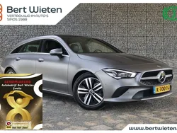 Grijs Gebruikt 2021 Mercedes CLA180 Luxury Sedan | € 28.735 (Eerlijke prijs)