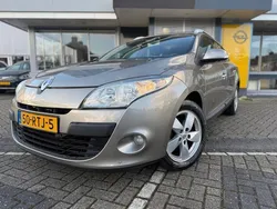 Bruin Gebruikt 2011 Renault Mégane GrandTour Dynamique Stationwagen | € 3.450 (Eerlijke prijs)