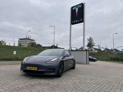 Gebruikt 2019 Tesla Model 3 Standard Range Plus Sedan | € 17.900 (Iets duurder)