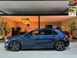 Blauw Gebruikt 2022 Mercedes A200 AMG line Hatchback | € 31.990 (Iets duurder)