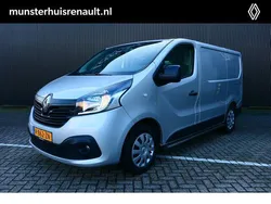 Licht grijs metallic Gebruikt 2019 Renault Trafic Komfort Van | € 14.295 (Super prijs)