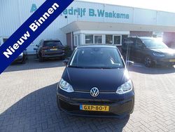 Zwart Gebruikt 2025 VW up! Move Hatchback | € 19.750 (Duur)