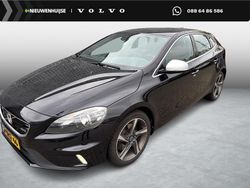 Zwart Gebruikt 2014 Volvo V40 R-Design Hatchback | € 11.899 (Eerlijke prijs)
