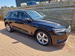 Zwart, metallic lak Gebruikt 2019 Audi e-tron Edition .1 SUV | € 32.950