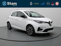 Wit Gebruikt 2022 Renault Zoe LIMITED Hatchback | € 15.490 (Eerlijke prijs)