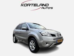 Grijs Gebruikt 2009 Renault Koleos Dynamique SUV | € 4.950 (Eerlijke prijs)
