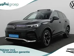 Zwart Nieuw 2024 VW Tiguan Business SUV | € 53.450 (Eerlijke prijs)