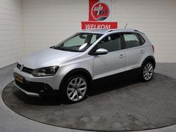 Grijs Gebruikt 2015 VW Polo Cross Hatchback | € 9.950 (Eerlijke prijs)
