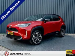 Rood Gebruikt 2022 Toyota Yaris Cross Executive SUV | € 28.950 (Eerlijke prijs)