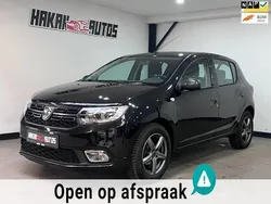 Zwart Gebruikt 2018 Dacia Sandero Lauréate Hatchback | € 7.995 (Eerlijke prijs)