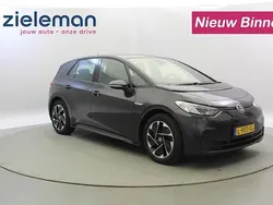 Grijs Gebruikt 2021 VW ID.3 Life Hatchback | € 17.845 (Eerlijke prijs)