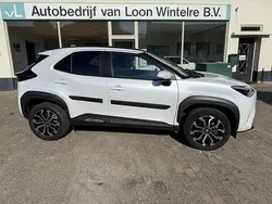 Wit Gebruikt 2023 Toyota Yaris Cross SUV | € 29.950 (Eerlijke prijs)