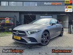 Grijs Gebruikt 2021 Mercedes A250 Premium Plus Sedan | € 29.950 (Eerlijke prijs)