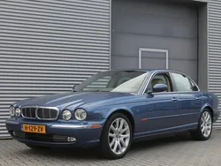 Blauw Gebruikt 2003 Jaguar XJ Executive Sedan | € 11.999 (Goede deal)
