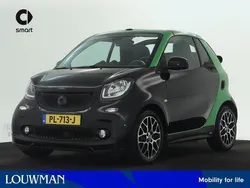 Zwart Gebruikt 2017 Smart ForTwo Electric Drive Prime Cabriolet | € 10.950 (Goede deal)