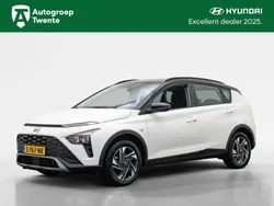 Atlas white twotone black Gebruikt 2023 Hyundai Bayon Comfort SUV | € 20.950 (Eerlijke prijs)