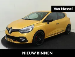 Geel Gebruikt 2018 Renault Clio IV R.S. Hatchback | € 23.940