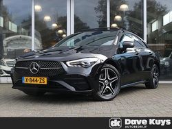 Zwart Gebruikt 2024 Mercedes CLA250 AMG line Sedan | € 41.995 (Iets duurder)