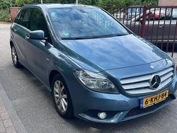 Blauw Gebruikt 2012 Mercedes B180 Ambition MPV | € 7.950 (Goede deal)