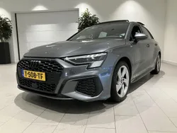 Grijs Gebruikt 2023 Audi A3 Sportback Ambiente Hatchback | € 32.900 (Super prijs)