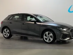 Grijs Gebruikt 2021 Audi A3 e-tron Basis Hatchback | € 24.400 (Eerlijke prijs)