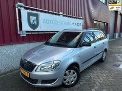 Grijs Gebruikt 2012 Skoda Fabia Fresh Stationwagen | € 2.950 (Goede deal)