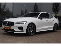 Wit Gebruikt 2020 Volvo S60 R-Design Sedan | € 35.450 (Iets duurder)