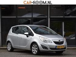 Grijs Gebruikt 2013 Opel Meriva Cosmo MPV | € 4.950 (Goede deal)