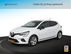 Wit Gebruikt 2021 Renault Clio V Zen Hatchback | € 11.999 (Goede deal)