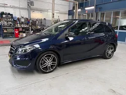 Blauw Gebruikt 2018 Mercedes B180 Ambition MPV | € 19.850 (Eerlijke prijs)