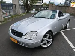 Grijs, metallic lak Gebruikt 1997 Mercedes SLK200 Elegance Cabriolet | € 5.550 (Eerlijke prijs)