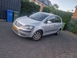 Zilver Gebruikt 2006 VW Golf Plus Comfortline MPV | € 750 (Goede deal)