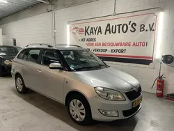 Grijs Gebruikt 2013 Skoda Fabia Stationwagen | € 1.999 (Eerlijke prijs)