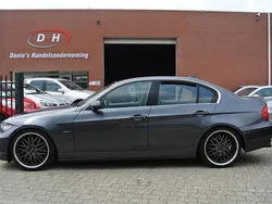 Grijs Gebruikt 2006 BMW 325 Sedan | € 4.399 (Goede deal)