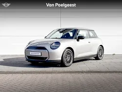 Grijs Nieuw 2025 Mini Cooper Essential Hatchback | € 25.900 (Eerlijke prijs)