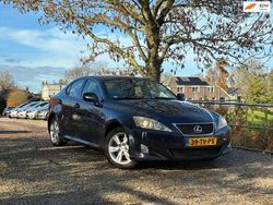 Blauw Gebruikt 2007 Lexus IS220d Business Edition Sedan | € 975